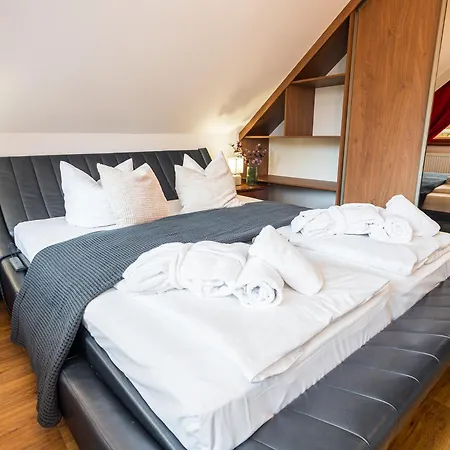 Rezidence Klinovec Apartment